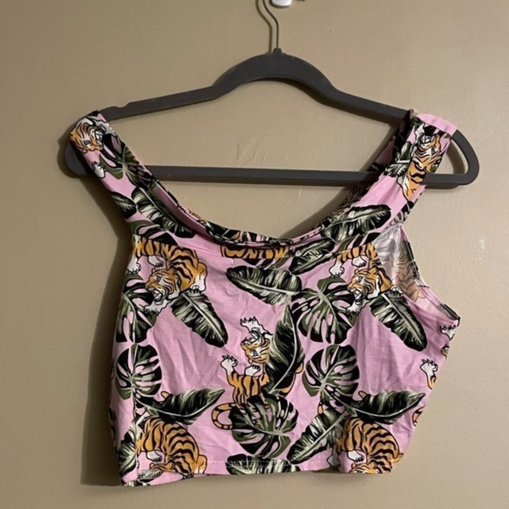 Boohoo Jungle Print Crop Top